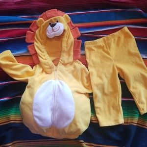 Carter's Lion 2 piece costume.